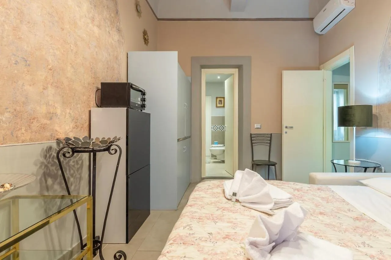 Pinzochere Suite Florencia Apartamento