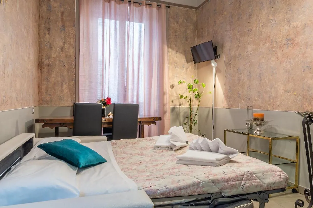 Pinzochere Suite Florence 0*,
